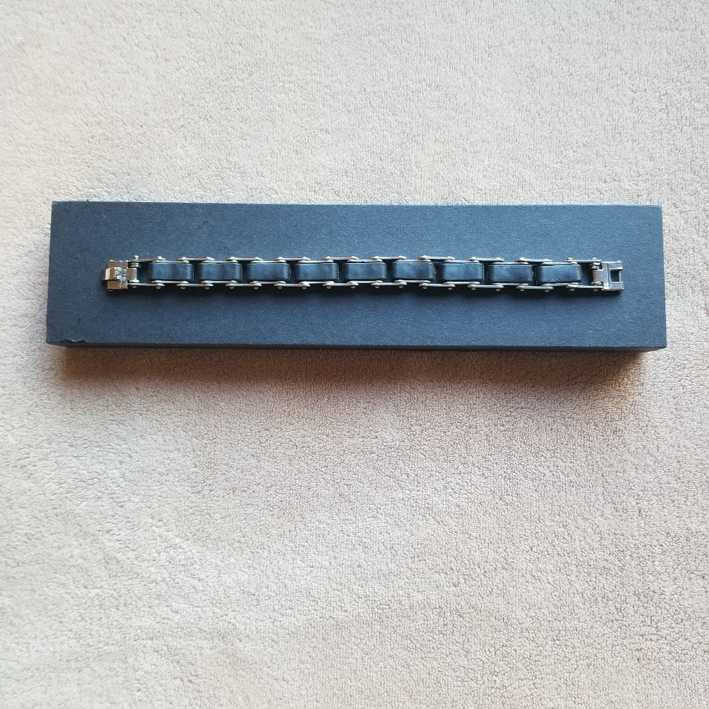 Men bracelet 🖤 - Picture 2 of 4